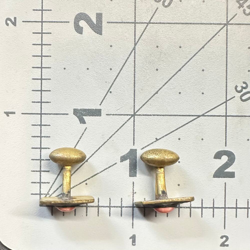 Antique Victorian Arts & Crafts gold tone peach art glass bean back cufflinks - Picture 8 of 8